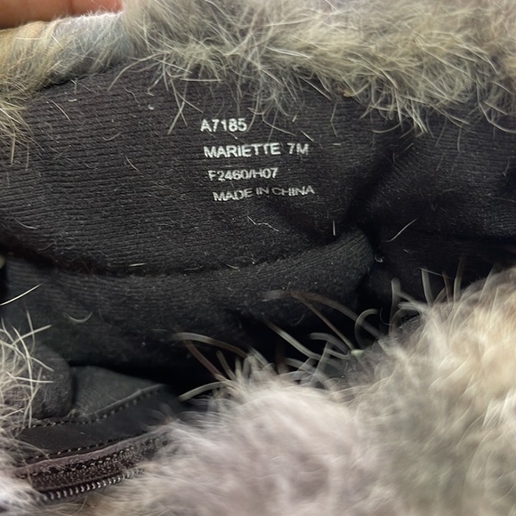 Like new authentic coach boots sz 7 - Picture 3 of 3